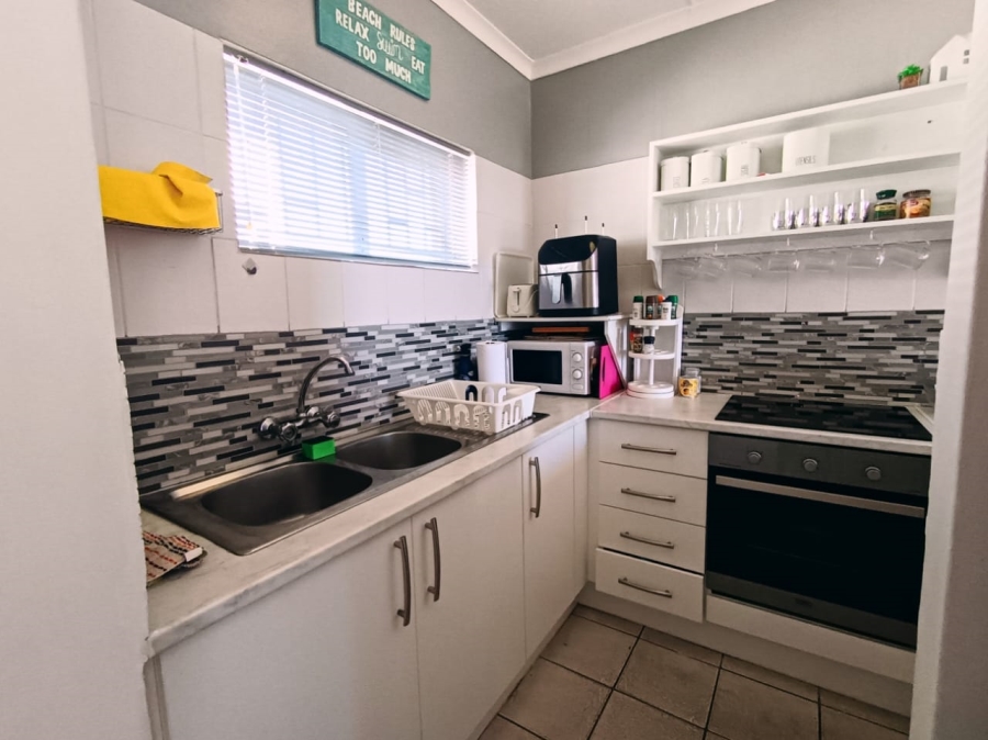 2 Bedroom Property for Sale in De Bakke Western Cape